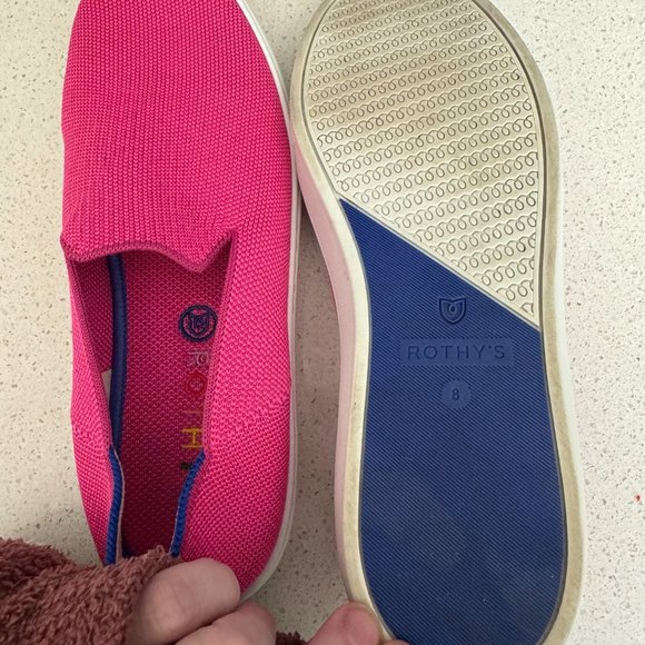 Rothy's Bubblegum Sneaker- RARE Color! SIze 8 EUC - Picture 3 of 3